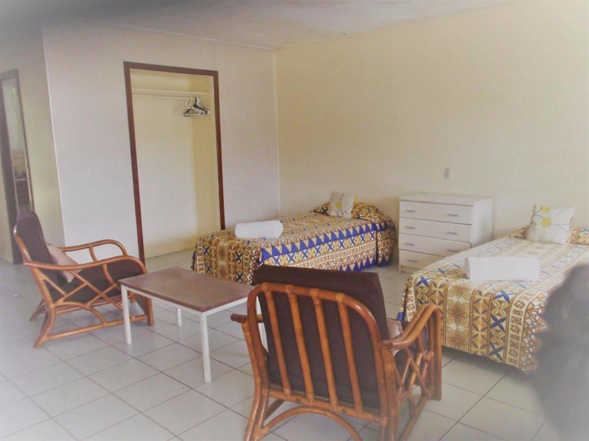 Kiikii Inn & Suites Rarotonga Kültér fotó